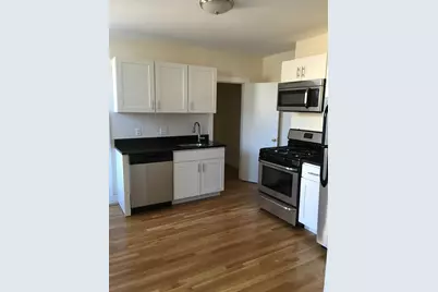 45 Florence St #3, Somerville, MA 02145 - Photo 2