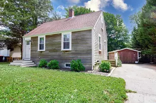 30 Park St, Mattapoisett, MA 02739 - Photo 1