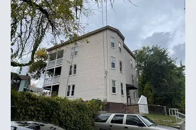 175 Grattan, Chicopee, MA 01020 - Photo 4