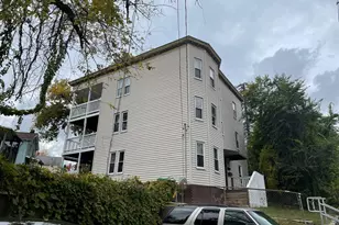 175 Grattan, Chicopee, MA 01020 - Photo 4