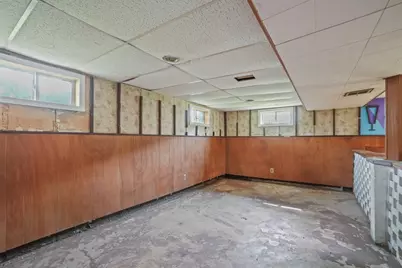 111 Crestfield Dr, Brockton, MA 02302 - Photo 26