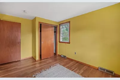 111 Crestfield Dr, Brockton, MA 02302 - Photo 20