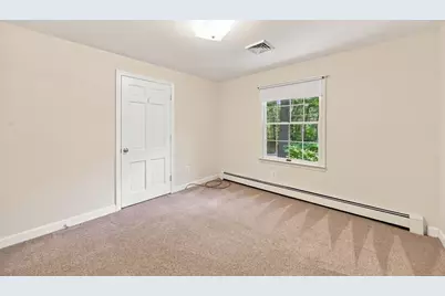 81 Warren Rd, Townsend, MA 01469 - Photo 12
