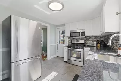 873 E Squantum St, Quincy, MA 02171 - Photo 4
