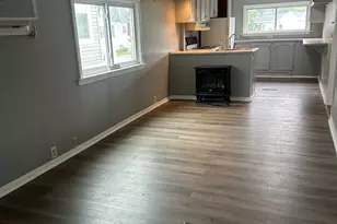 466 Newberry, Danvers, MA 01923 - Photo 12