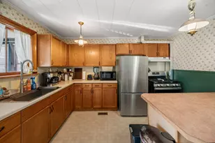 2271 Main St, Warren, MA 01092 - Photo 12