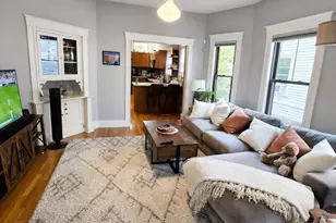 249 Williow, Somerville, MA 02143 - Photo 6