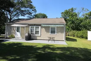 22 Birch St, Bourne, MA 02532 - Photo 20