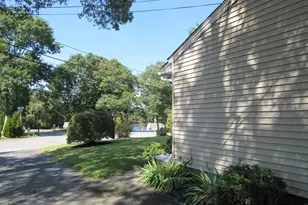 22 Birch St, Bourne, MA 02532 - Photo 18