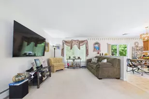 76 Erin Ct, New Bedford, MA 02745 - Photo 8