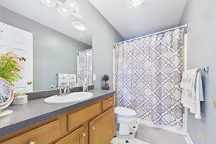 76 Erin Ct, New Bedford, MA 02745 - Photo 26