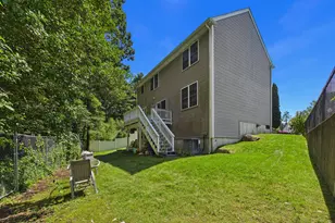 76 Erin Ct, New Bedford, MA 02745 - Photo 32