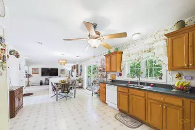 76 Erin Ct., New Bedford, MA 02745 - Photo 18