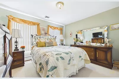 76 Erin Ct., New Bedford, MA 02745 - Photo 24