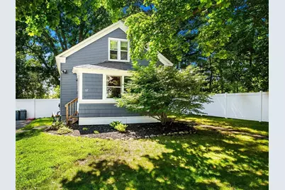 62 Tennyson Street, Worcester, MA 01610 - Photo 2