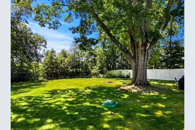 62 Tennyson Street, Worcester, MA 01610 - Photo 22