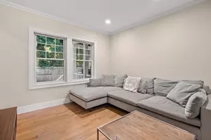37-39 Beaconsfield Rd, Brookline, MA 02445 - Photo 16