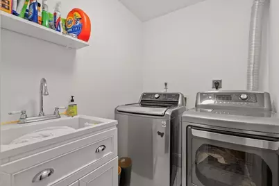 37-39 Beaconsfield Road, Brookline, MA 02445 - Photo 22