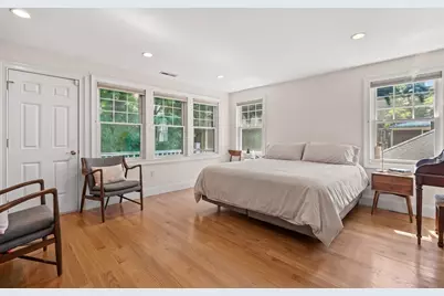 37-39 Beaconsfield Road, Brookline, MA 02445 - Photo 10