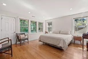 37-39 Beaconsfield Rd, Brookline, MA 02445 - Photo 10