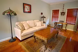 19 S Commons, Lincoln, MA 01773 - Photo 4