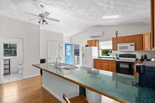 146 Dana Ave, Boston, MA 02136 - Photo 12