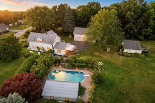 85 Bailey Rd, Holden, MA 01520 - Photo 1