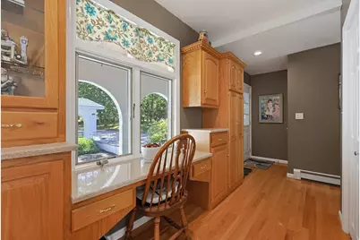 650 Crane Ave S, Taunton, MA 02780 - Photo 14