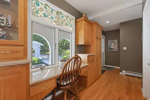 650 Crane Ave S, Taunton, MA 02780 - Photo 14