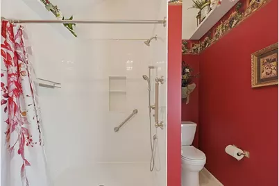 650 Crane Ave S, Taunton, MA 02780 - Photo 20
