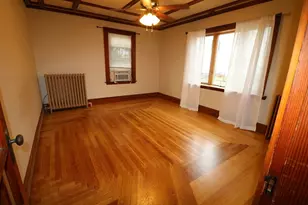 9 Friend St, Gloucester, MA 01930 - Photo 8