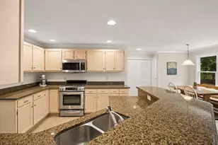 100 W Lake Dr, Taunton, MA 02780 - Photo 18