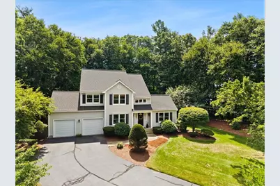100 W Lake Dr, Taunton, MA 02780 - Photo 4