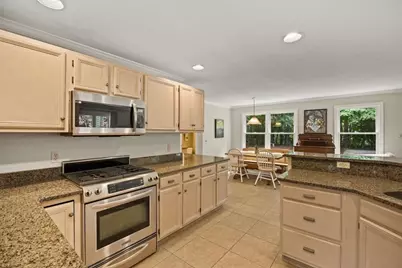 100 W Lake Dr, Taunton, MA 02780 - Photo 14