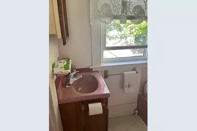 34 Woodland St, Southbridge, MA 01550 - Photo 18