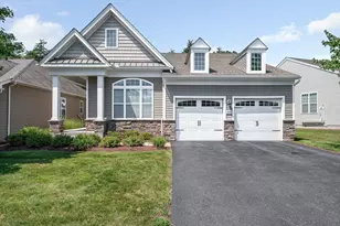106 Sherwood Dr Methuen Ma 01844, Methuen, MA 01844 - Photo 1