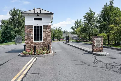 106 Sherwood Dr Methuen Ma 01844, Methuen, MA 01844 - Photo 20