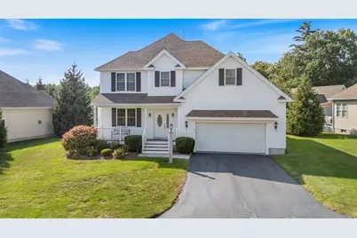 17 Stone Castle Dr #17, Methuen, MA 01844 - Photo 2