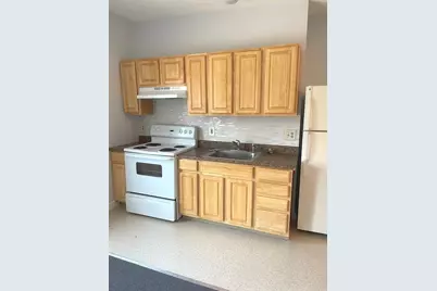 122 Berkshire Street #6(3A), Cambridge, MA 02141 - Photo 10