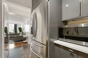 33 Pond, Brookline, MA 02445 - Photo 10