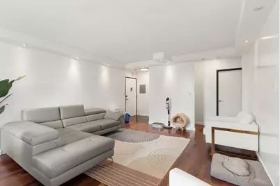 33 Pond #924, Brookline, MA 02445 - Photo 6