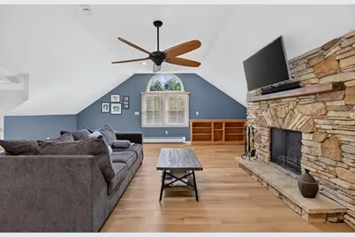 6 Paddock Lane, Dracut, MA 01826 - Photo 4