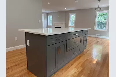 1 Old Fall River Rd, Dartmouth, MA 02747 - Photo 8
