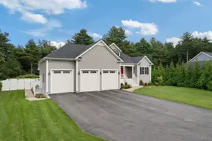 14 Stone Ridge Dr, Seekonk, MA 02771 - Photo 2