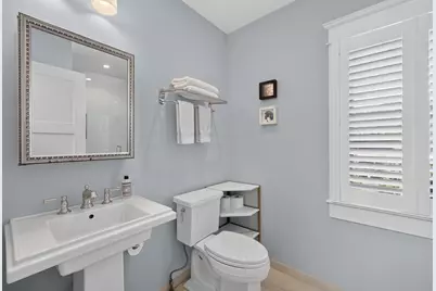 32 Bradford Street #1, Provincetown, MA 02657 - Photo 24