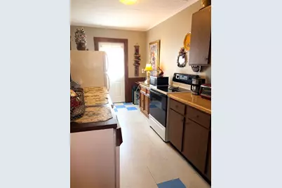 10 Eddy St, Webster, MA 01570 - Photo 6