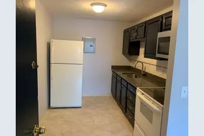 39 Linden St #12, Boston, MA 02135 - Photo 4
