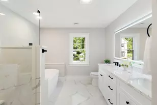 6 Lane Ave, Bedford, MA 01730 - Photo 18