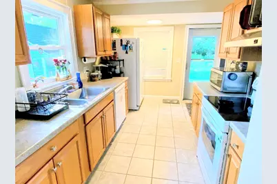 346 Old Connecticut Path, Framingham, MA 01701 - Photo 8