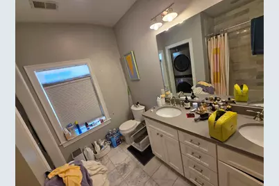 810 E 3rd St #2, Boston, MA 02127 - Photo 12